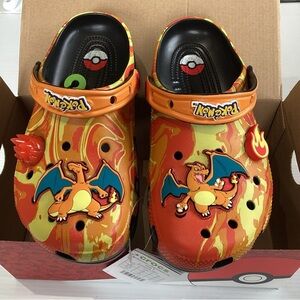 Crocs x Pokemon Charizard Classic clog Youth 210259-001 Size J6 New With Box